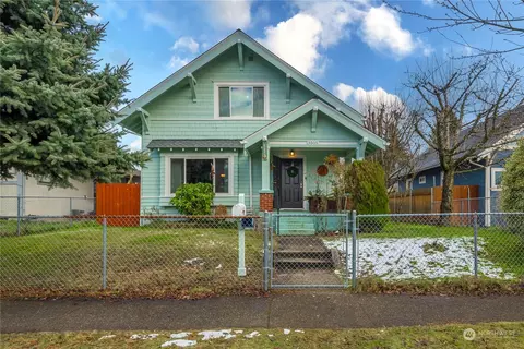 3505 S J St, Tacoma, WA 98418