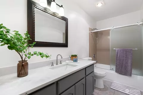 Bath - 13530 Meadow, Everett, WA 98208 photo 1 of 3