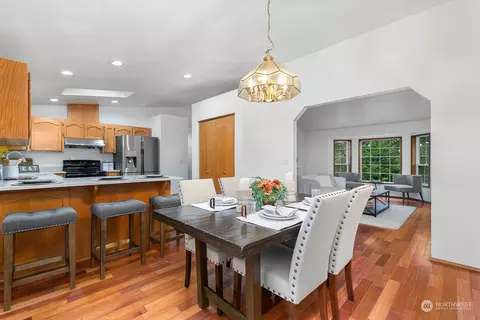 Dining - 13530 Meadow, Everett, WA 98208 photo 1 of 2