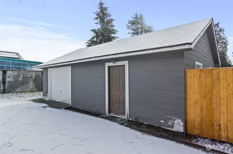 2122 61st St SE, Everett, WA 98203 photo 5