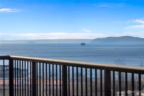 2801 1st Ave #219, Seattle, WA 98121