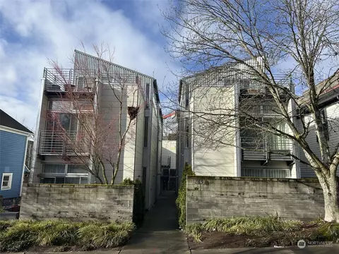 1413 15th Ave #7, Seattle, WA 98122