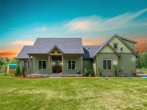 27902 146th Ave E, Graham, WA 98338