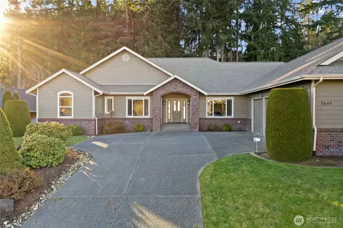 9645 Piperhill Dr SE, Olympia, WA 98513