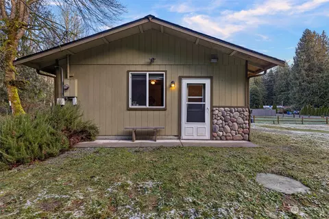2792 El Camano St, Camano Island, WA 98282