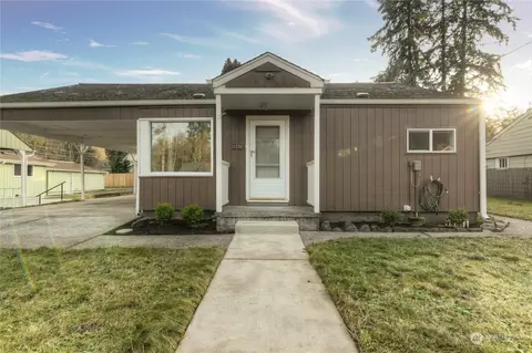 1225 18th Ave SE, Olympia, WA 98501