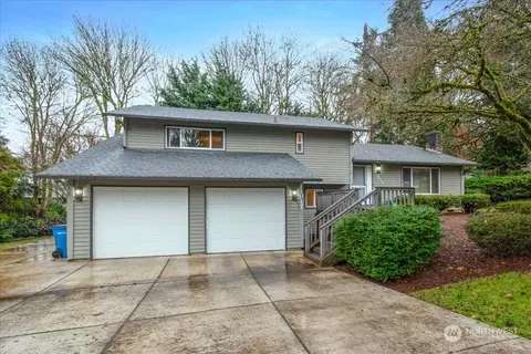 11017 NE 30th Ave, Vancouver, WA 98686