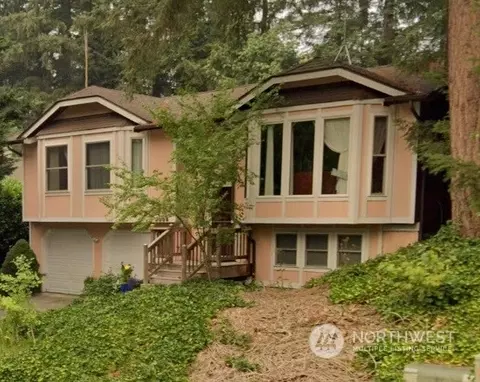 3605 Scenic Dr SE, Auburn, WA 98092