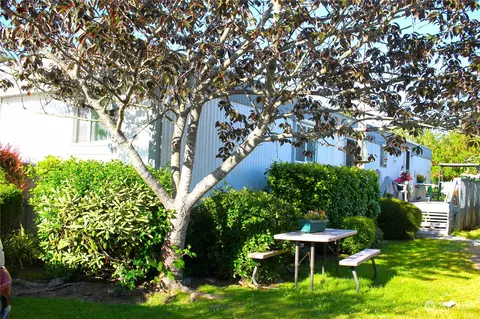 1306 Sandy Dr, Grayland, WA 98547