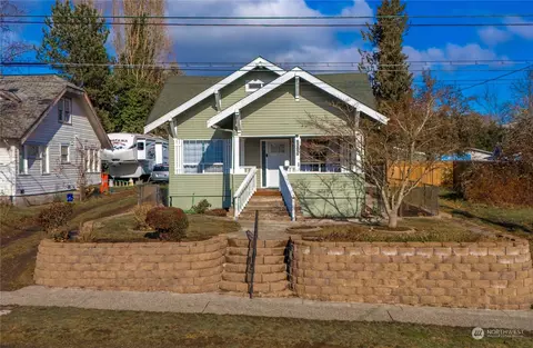1513 S 53rd St, Tacoma, WA 98408