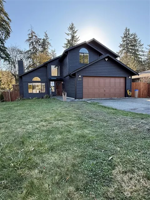 25151 S 13th Pl, Des Moines, WA 98198