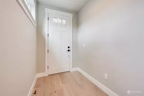 18532 Meridian Ave SE #CR 07, Bothell, WA 98012 photo 3