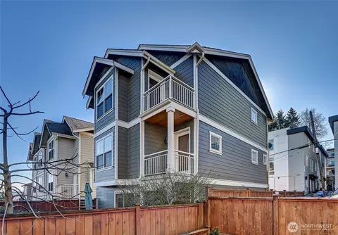 41 W Etruria St #A, Seattle, WA 98119