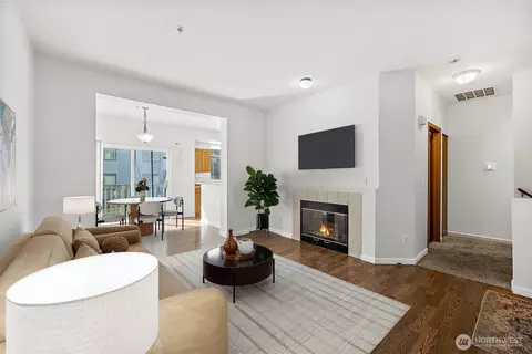9014 Main St E #B107, Bonney Lake, WA 98391