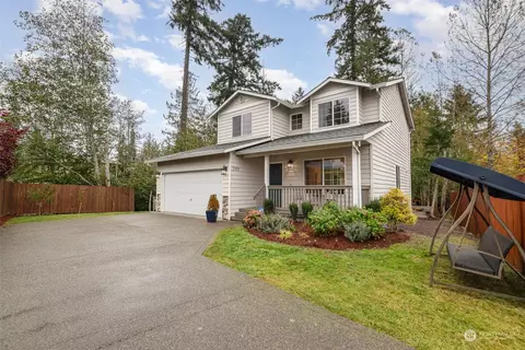 Exterior - 2909 96th Pl SE, Everett, WA 98208 photo 2 of 5