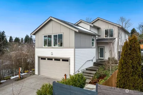 5912 S 118th St, Seattle, WA 98178