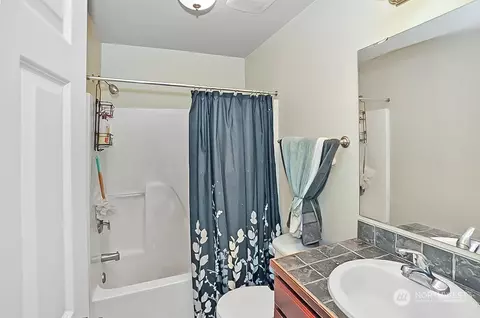 139 174th St E, Spanaway, WA 98387 photo 9