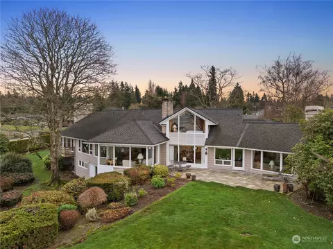 1040 N Park Dr, Everett, WA 98203 photo 6