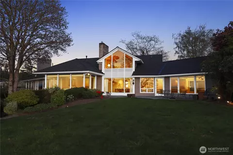 1040 N Park Dr, Everett, WA 98203 photo 7