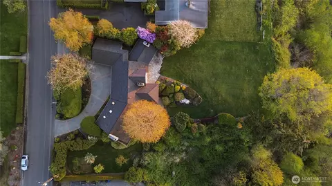 1040 N Park Dr, Everett, WA 98203 photo 3