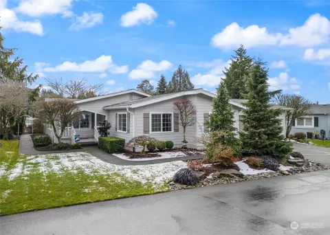 4112 147th St NW #114, Gig Harbor, WA 98332