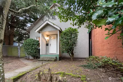 810 S J St, Tacoma, WA 98405