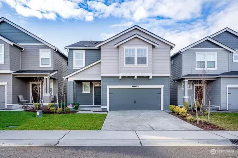18730 Lipoma Pl E, Puyallup, WA 98374