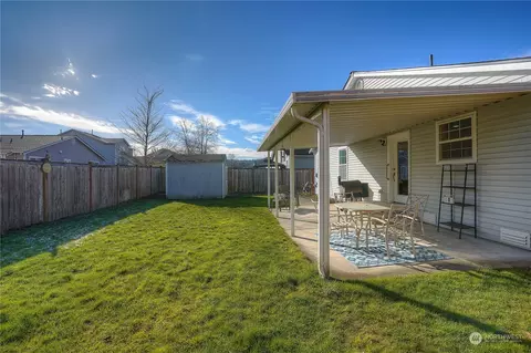 304 Nelsen St NE, Orting, WA 98360 photo 30