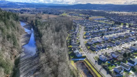 304 Nelsen St NE, Orting, WA 98360 photo 36
