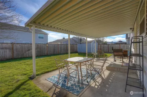 304 Nelsen St NE, Orting, WA 98360 photo 31