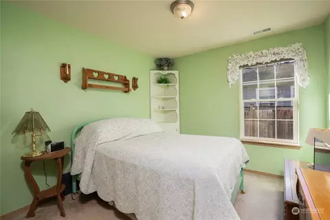 304 Nelsen St NE, Orting, WA 98360 photo 24