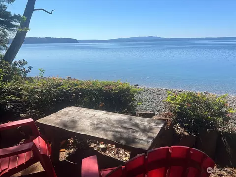 510 Wa Wa Pt, Brinnon, WA 98320