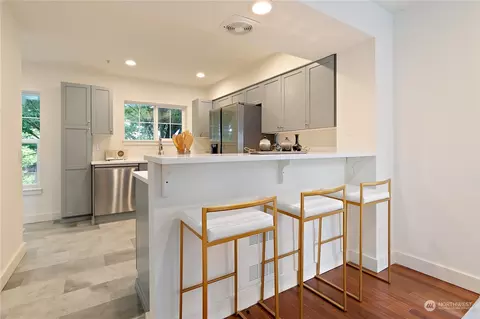212 24th Ave E, Seattle, WA 98112 photo 15