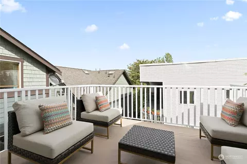 212 24th Ave E, Seattle, WA 98112 photo 21