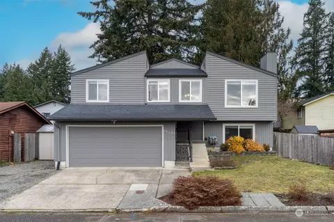 18608 SE 268th St, Covington, WA 98042