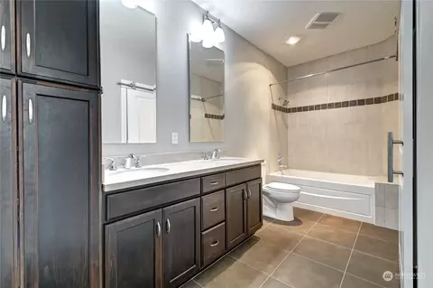 15730 116th Ave NE #B209, Bothell, WA 98011 photo 12