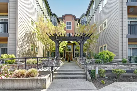 15730 116th Ave NE #B209, Bothell, WA 98011