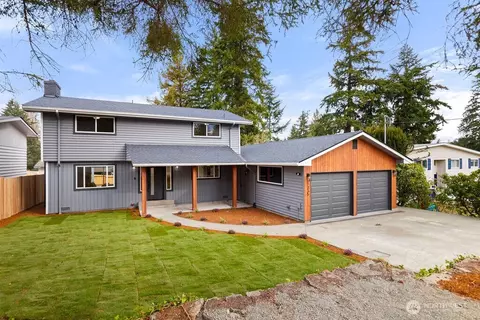 Exterior - 1335 E Maple St, Kent, WA 98030 photo 2 of 8