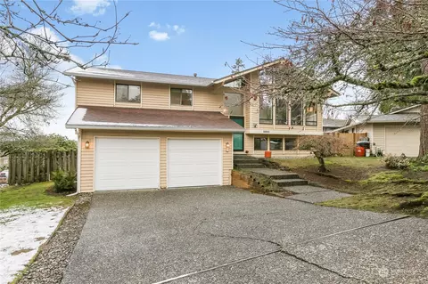 12102 SE 46th Ct, Bellevue, WA 98006
