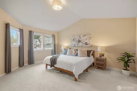 Bedroom - 16815 37th Dr SE, Bothell, WA 98012 photo 1 of 4