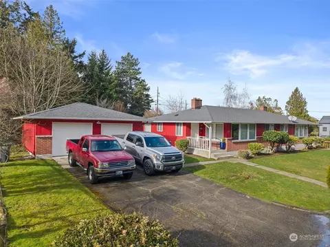 5435 Hyada Blvd NE, Tacoma, WA 98422