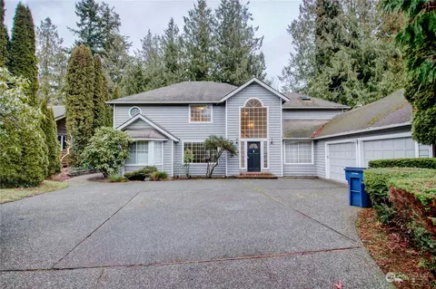 12717 Wedgewood Dr, Burlington, WA 98233