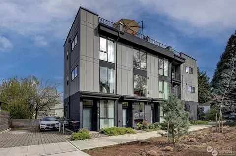 102 26th Ave E, Seattle, WA 98112