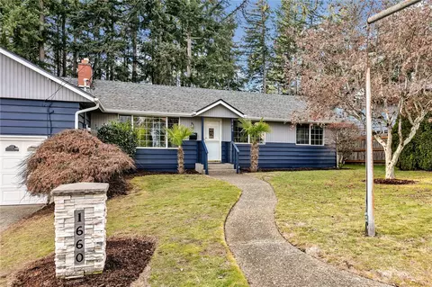 1660 Huson Dr, Tacoma, WA 98405