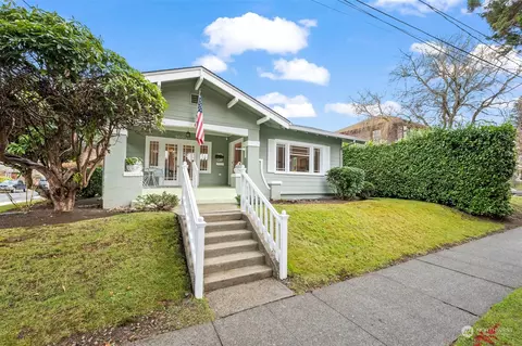 1607 N Cedar St, Tacoma, WA 98406