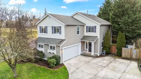 3195 Brown Loop, Dupont, WA 98327