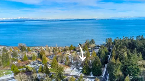 14 Kilarney Pl, Point Roberts, WA 98281