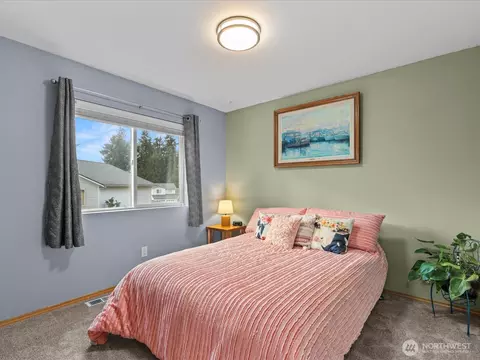 Bedroom - 14320 53rd Ave SE, Everett, WA 98208 photo 1 of 3