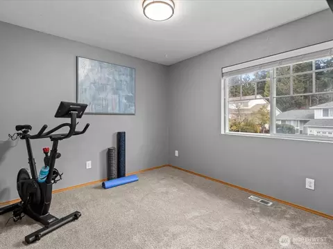 Bedroom - 14320 53rd Ave SE, Everett, WA 98208 photo 2 of 3