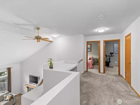 Entry Way - 14320 53rd Ave SE, Everett, WA 98208 photo 5 of 5